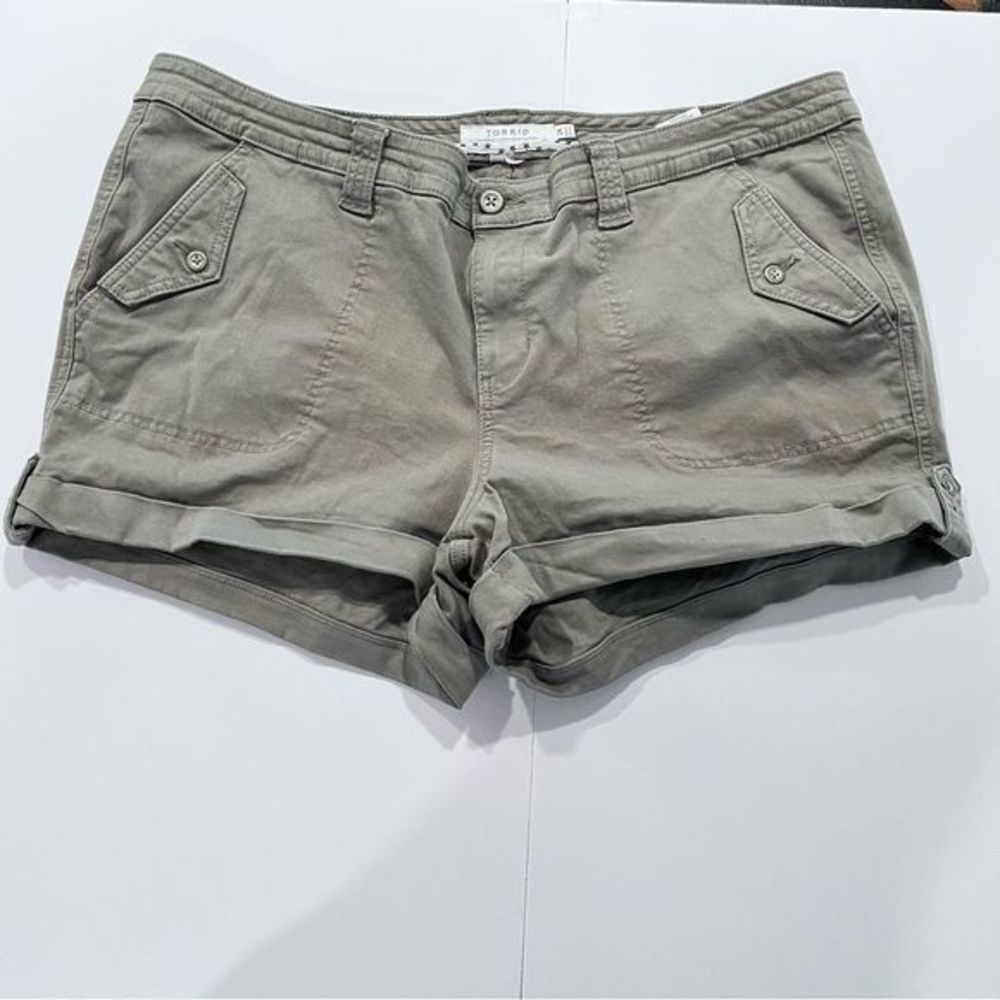 Torrid Olive Green 3.5 Inch Military Stretch Twill‎ Mid-rise Shorts Plus Size 24 - Picture 5 of 13